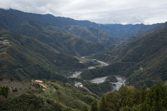 拉拉山